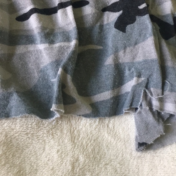 CAMO TOP - LIGHT LONG SLEEVE - Picture 4 of 4